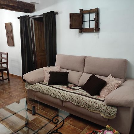 Alcoba Con Patio Del Siglo XIX Villa Villanueva de Viver Kültér fotó