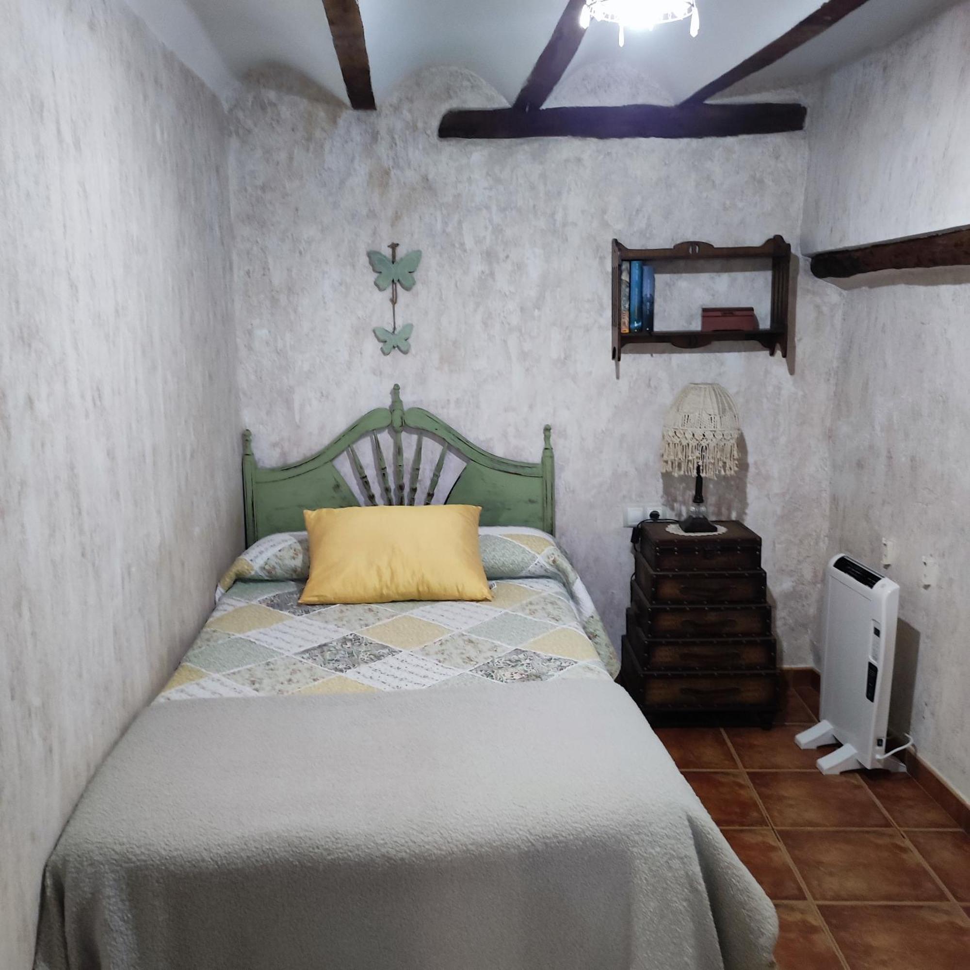 Alcoba Con Patio Del Siglo XIX Villa Villanueva de Viver Kültér fotó